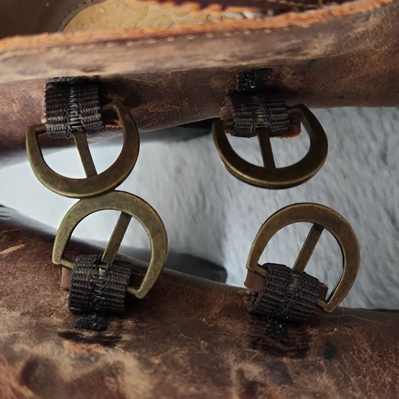 BORN CONCEPT B.O.C heeled size 9 brown leather booties - Picture 9 of 13